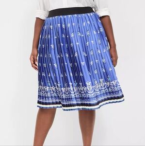 NWT Lane Bryant Satin Pleated Skirt